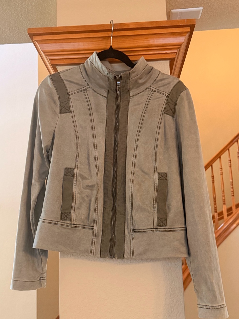 Light Gray Women's Zip-Front Jacket
